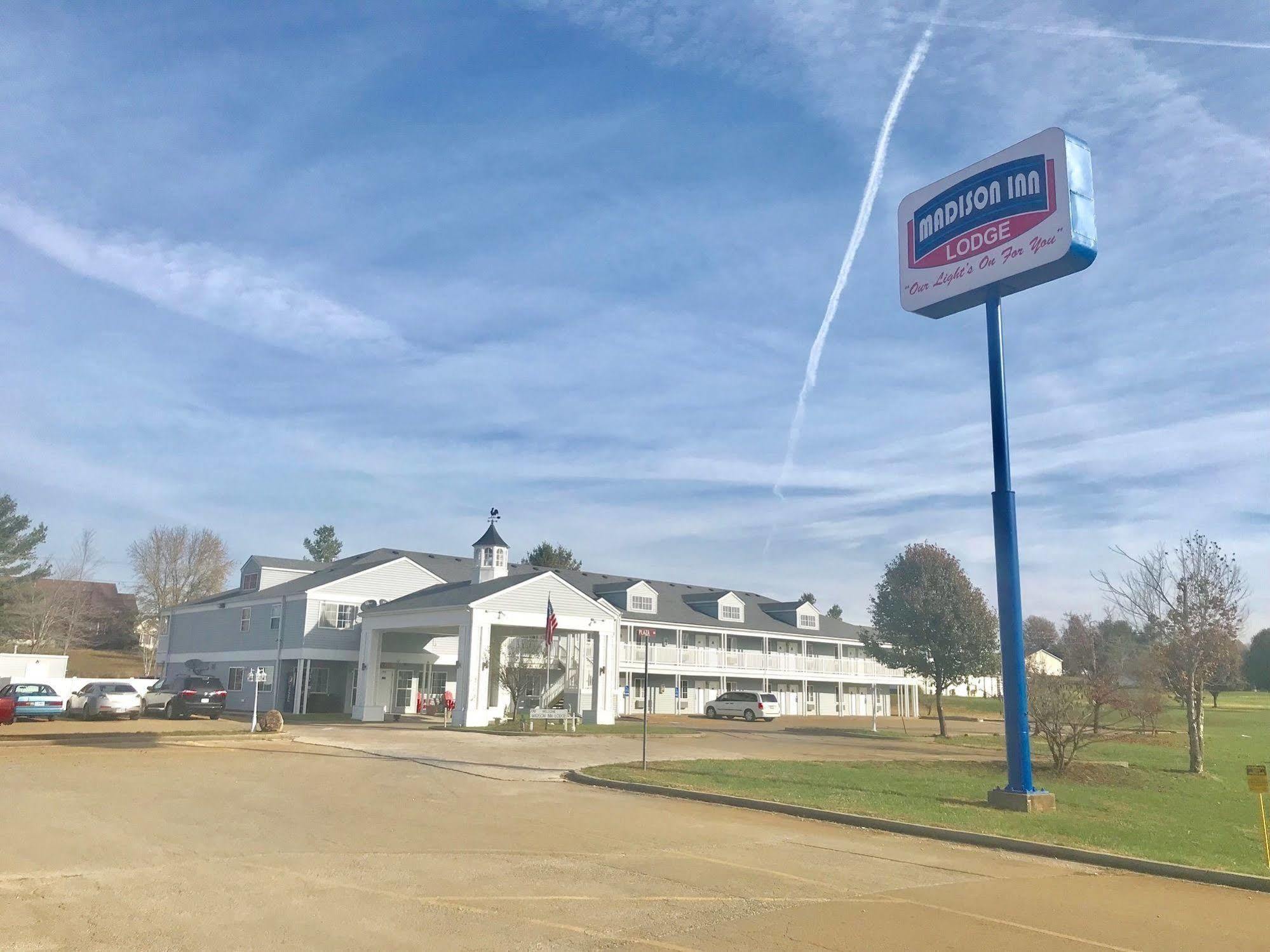 Madison Inn Lodge Fredericktown Bagian luar foto
