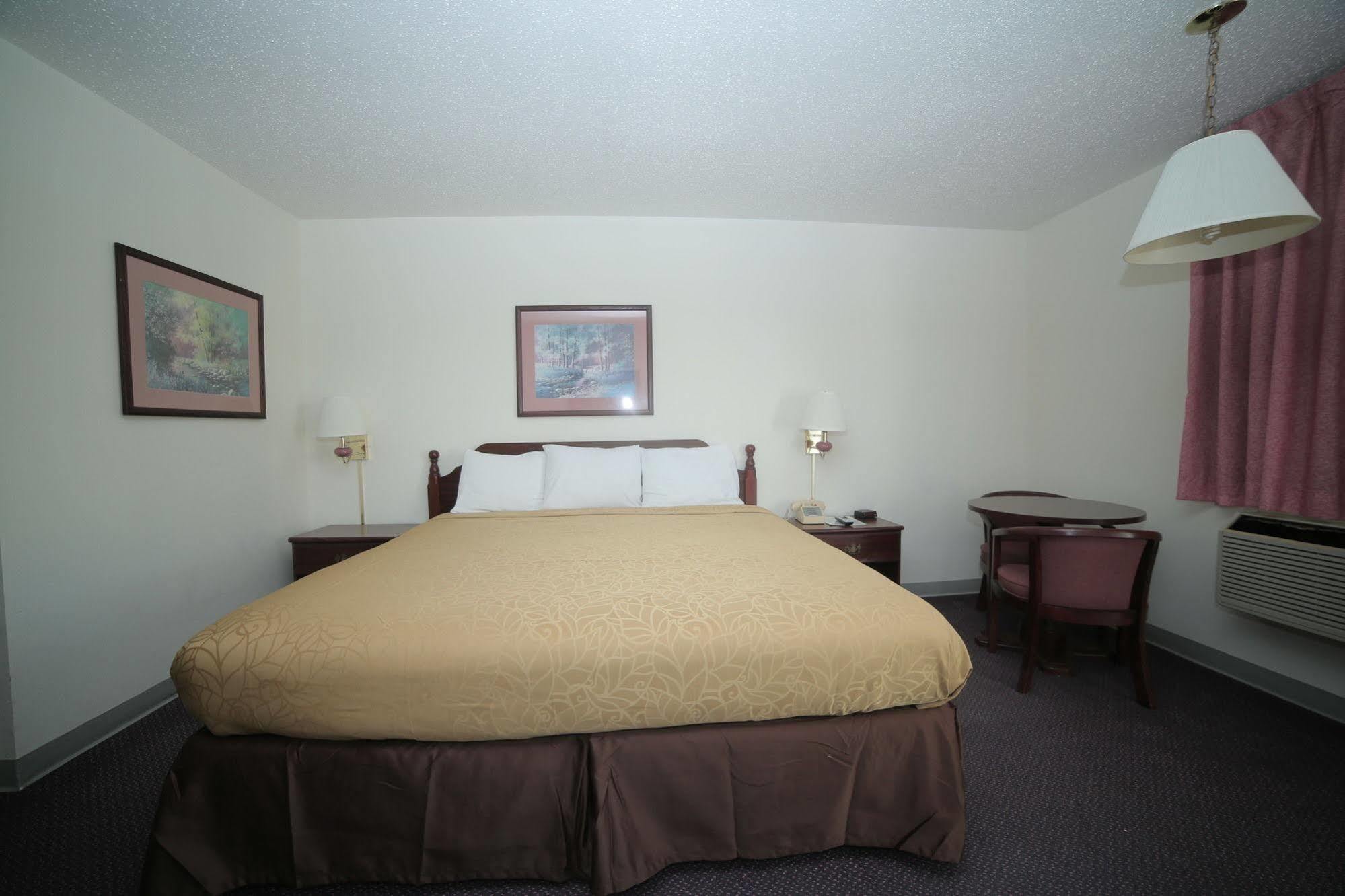 Madison Inn Lodge Fredericktown Bagian luar foto