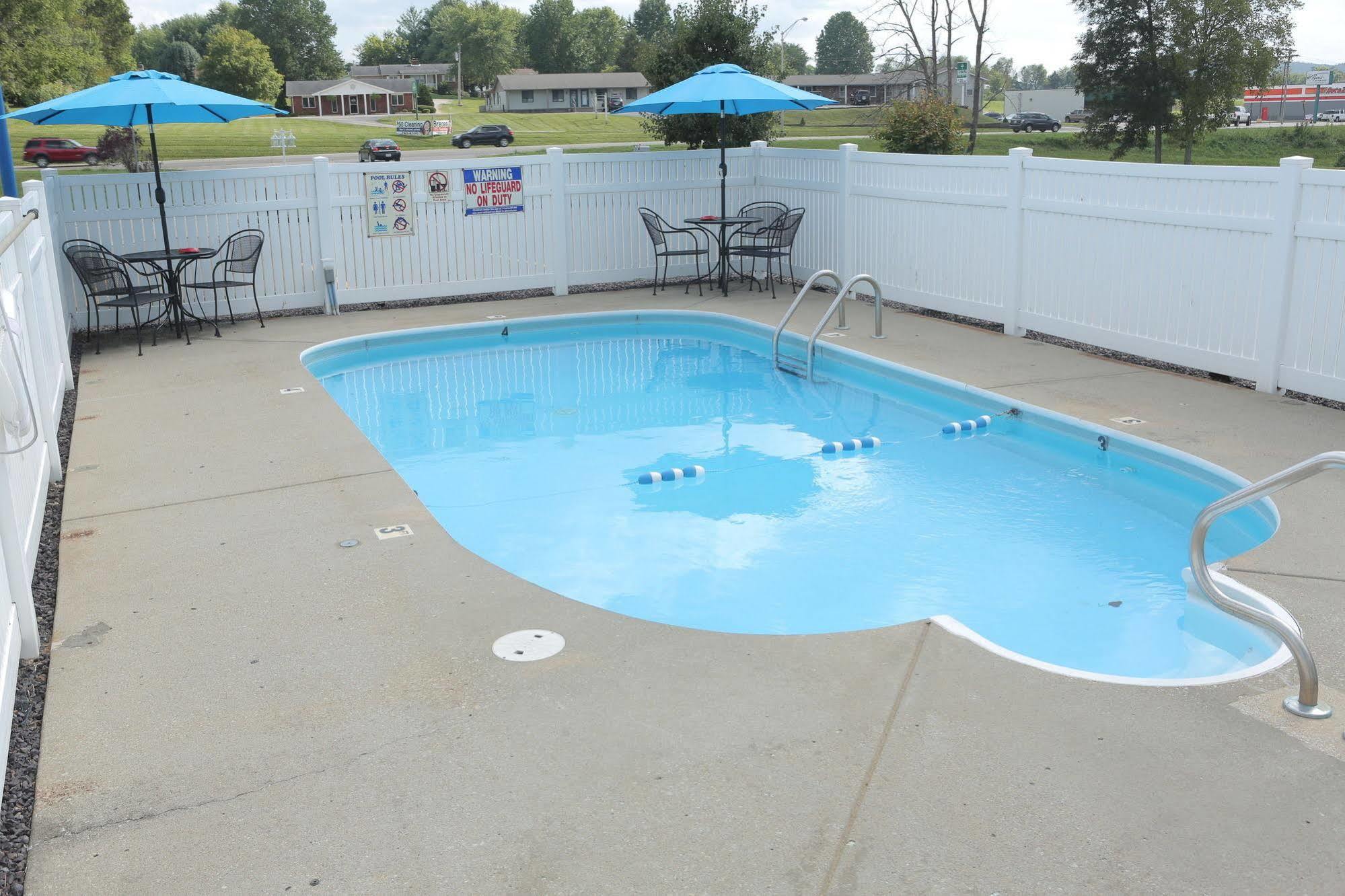 Madison Inn Lodge Fredericktown Bagian luar foto
