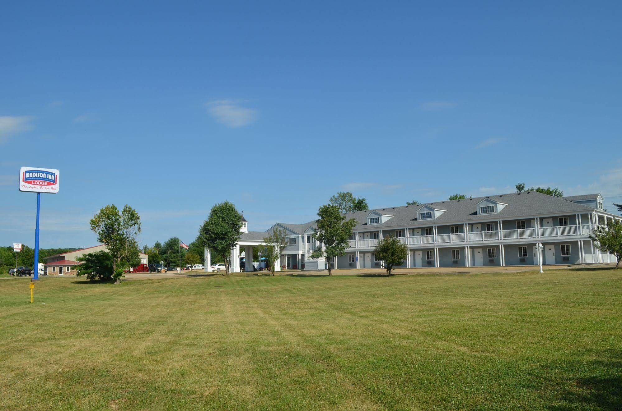 Madison Inn Lodge Fredericktown Bagian luar foto