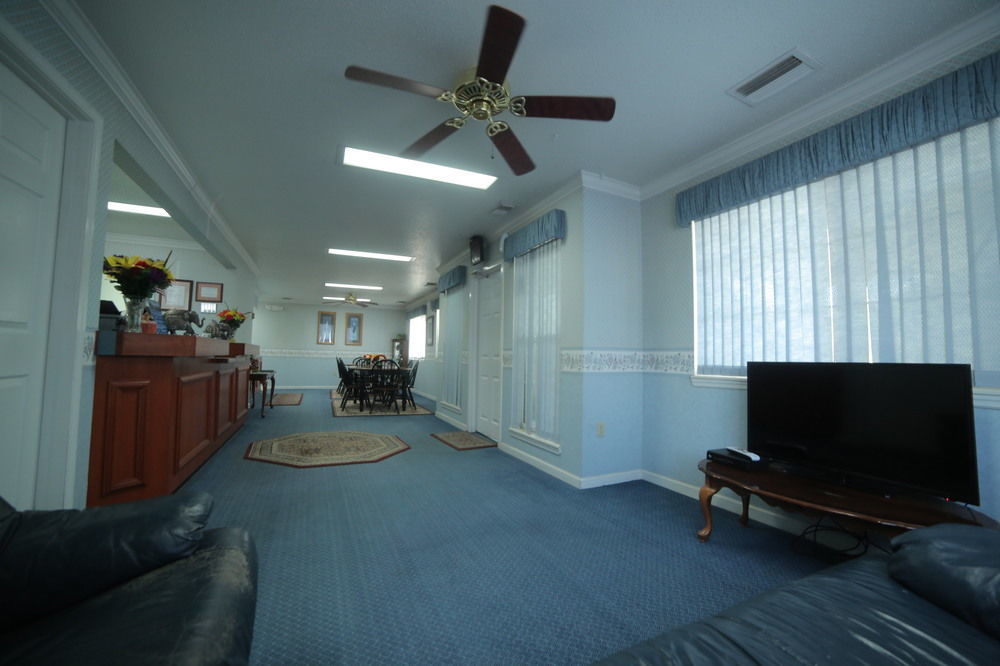 Madison Inn Lodge Fredericktown Bagian luar foto